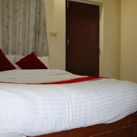 Hotel Snow Leopard Покхара Екстер'єр фото