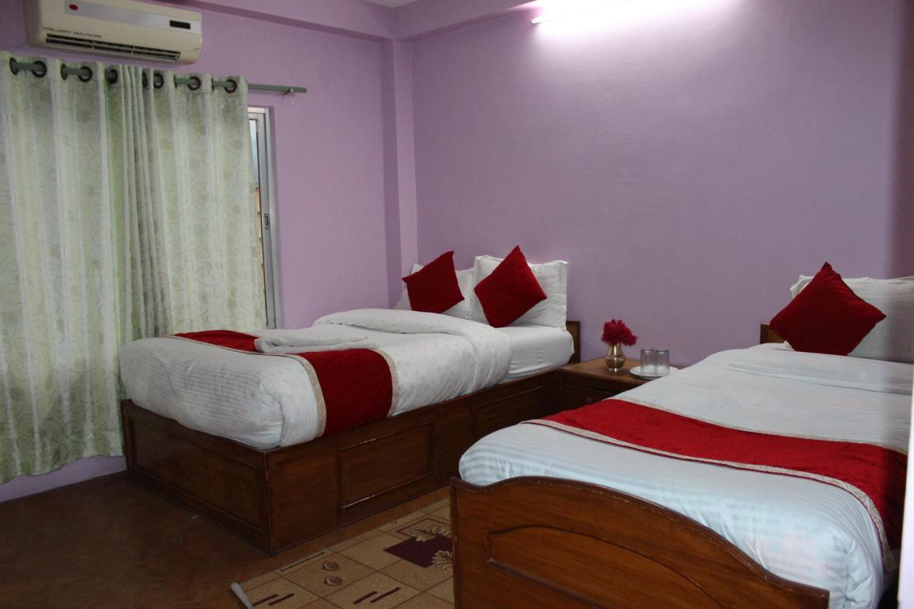Hotel Snow Leopard Покхара Екстер'єр фото