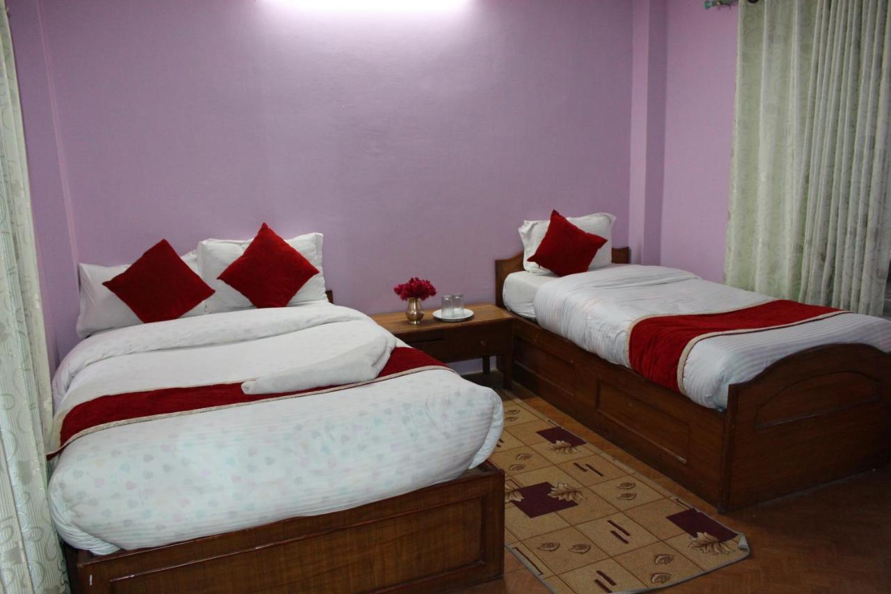 Hotel Snow Leopard Покхара Екстер'єр фото